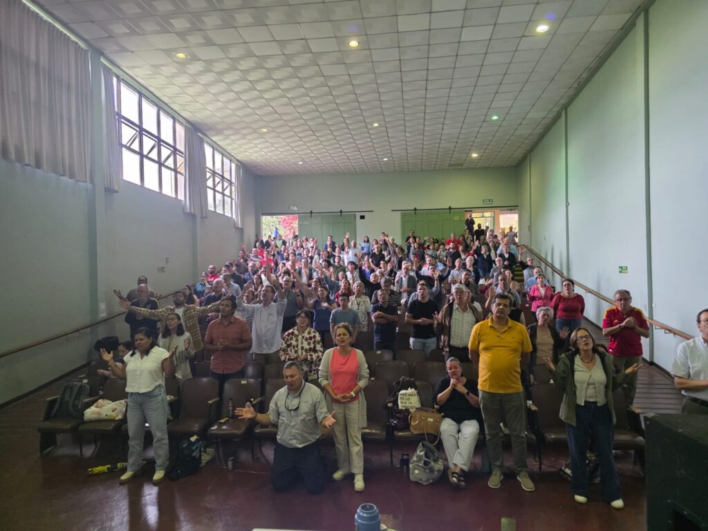 Encuentro Comunitario: El Camino a Casa